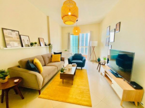 Beautiful 1BR with stunning Marina & Sea Views